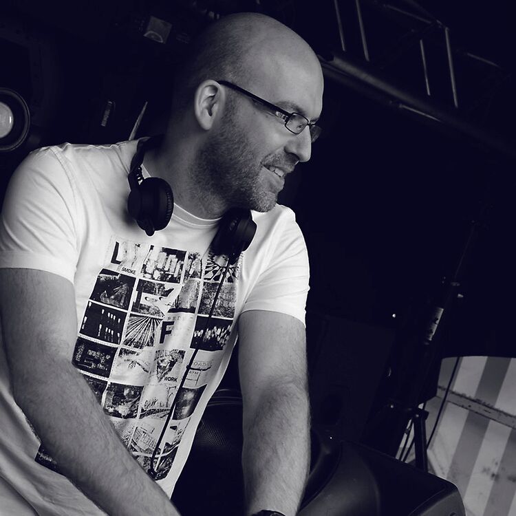 DJ Houwen